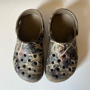 CROCS Kids Camouflage Water Shoes